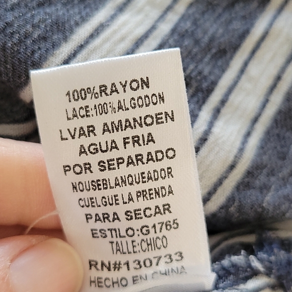 Umgee striped button down size small - Picture 6 of 6